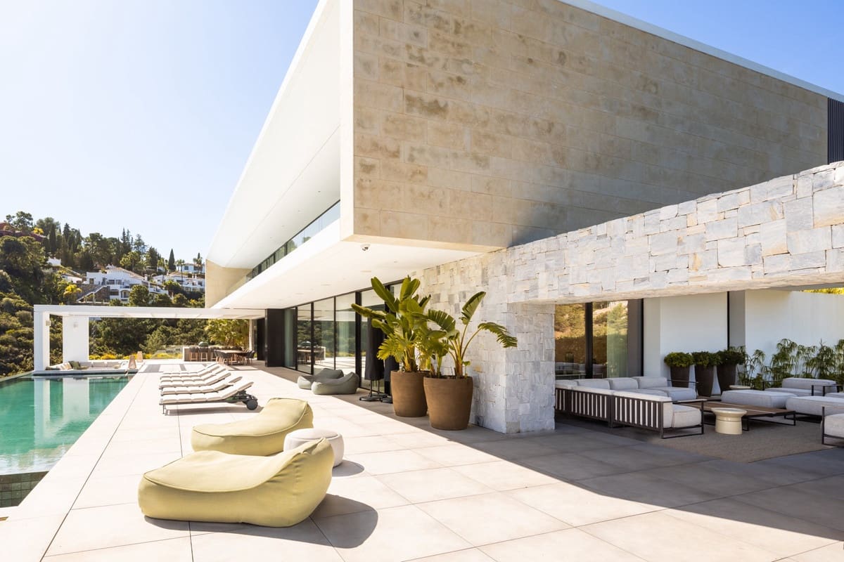 7 soveværelse Villa til salg i Benahavis med swimmingpool garage - € 11.500.000 (Ref: 9895000)