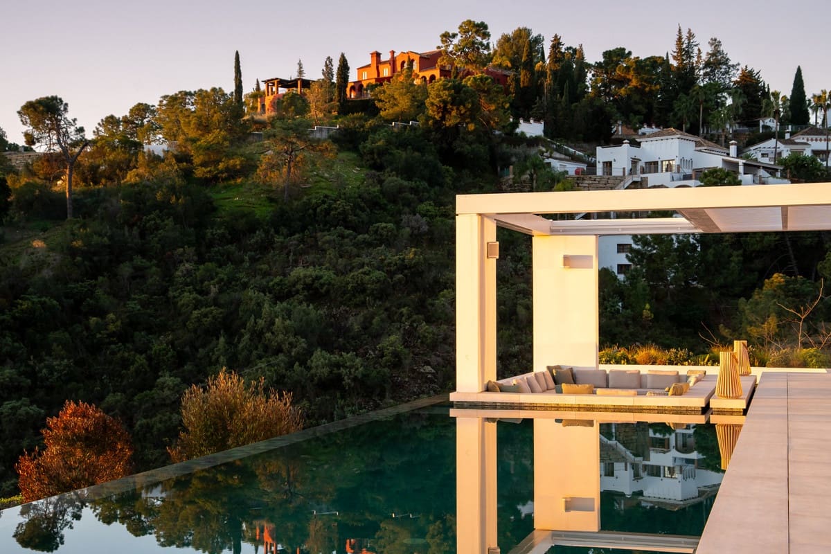 7 soveværelse Villa til salg i Benahavis med swimmingpool garage - € 11.500.000 (Ref: 9895000)