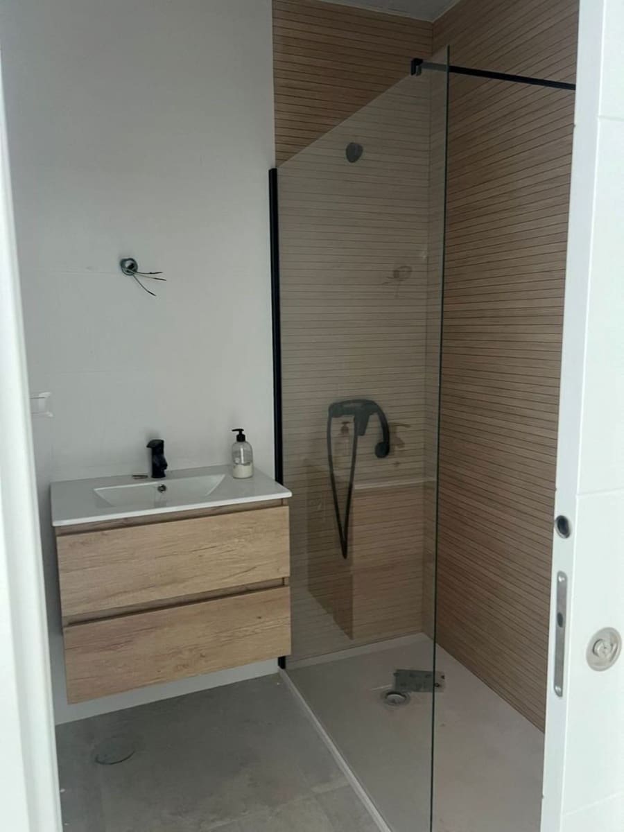 Studio till salu i Torremolinos med pool - 265 000 € (Ref: 9895023)