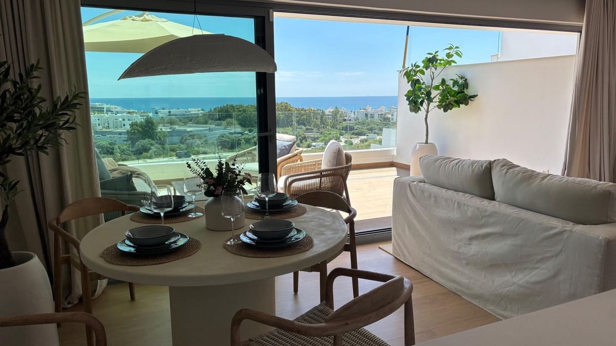 2 soveværelse Lejlighed til salg i Estepona med swimmingpool garage - € 595.000 (Ref: 9895031)