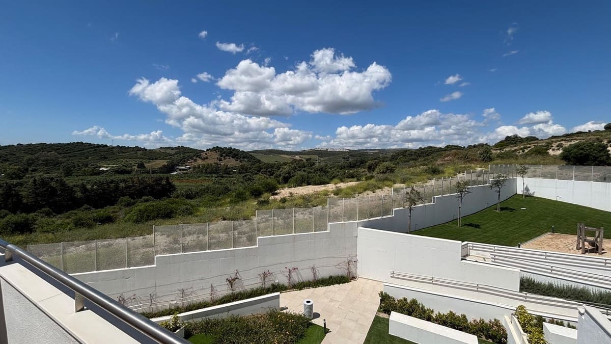 2 soveværelse Lejlighed til salg i Estepona med swimmingpool garage - € 595.000 (Ref: 9895031)