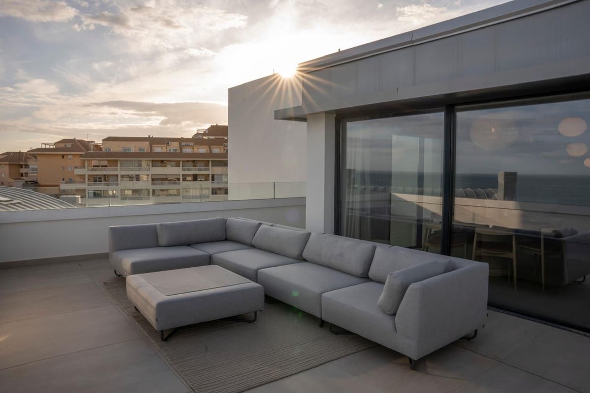 3 Zimmer Penthouse zu verkaufen in Benalmadena mit Pool Garage - 1.700.000 € (Ref: 9895129)