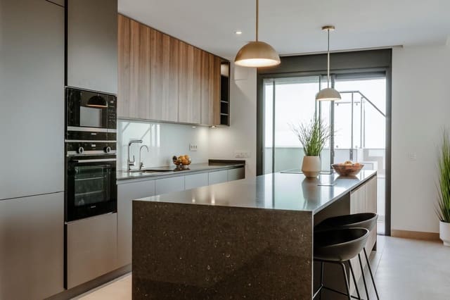 3 Zimmer Penthouse zu verkaufen in Benalmádena mit Pool Garage - 1.700.000 € (Ref: 9895129)
