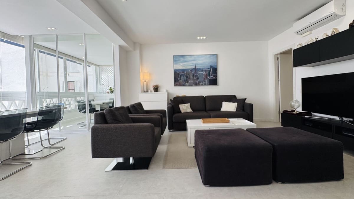 2 Zimmer Apartment zu verkaufen in Marbella mit Pool Garage - 590.000 € (Ref: 9896927)