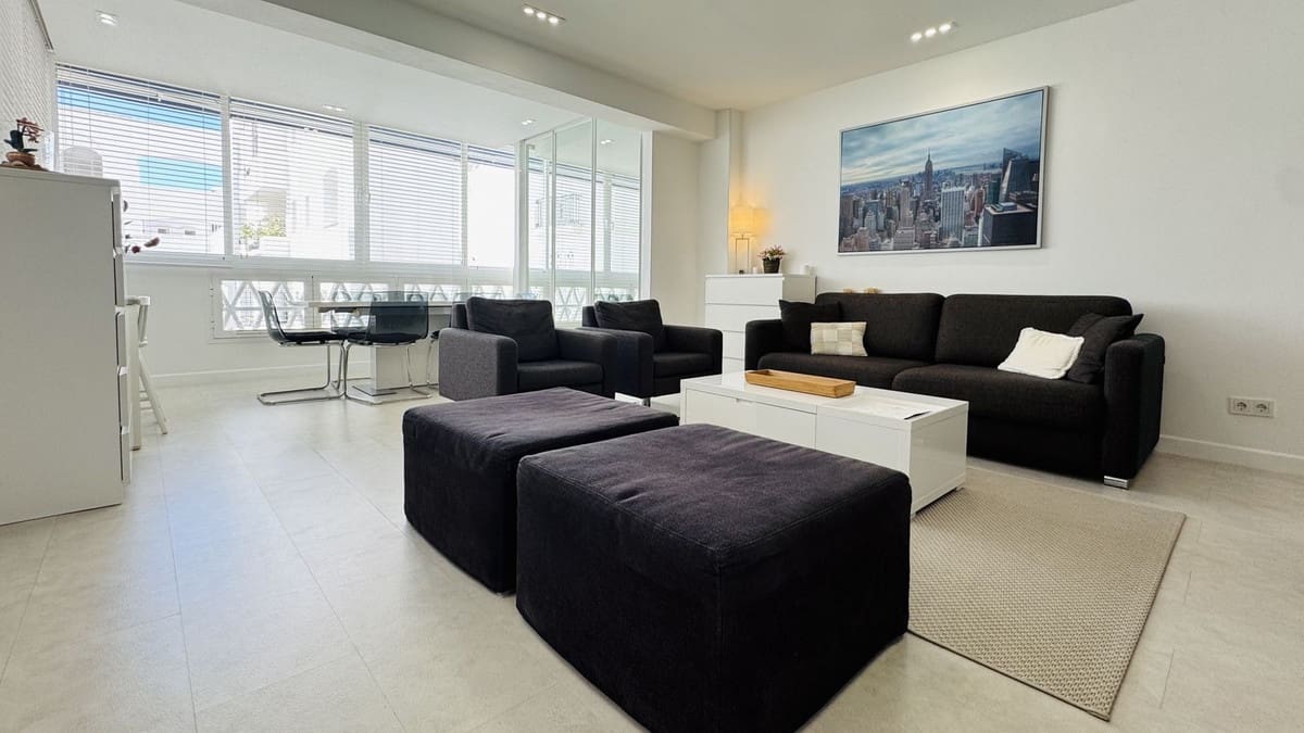 2 Zimmer Apartment zu verkaufen in Marbella mit Pool Garage - 590.000 € (Ref: 9896927)
