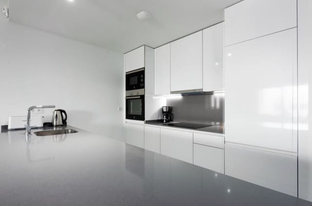 2 bedroom Apartment for sale in Manilva with pool garage - € 415,000 (Ref: 9897271)