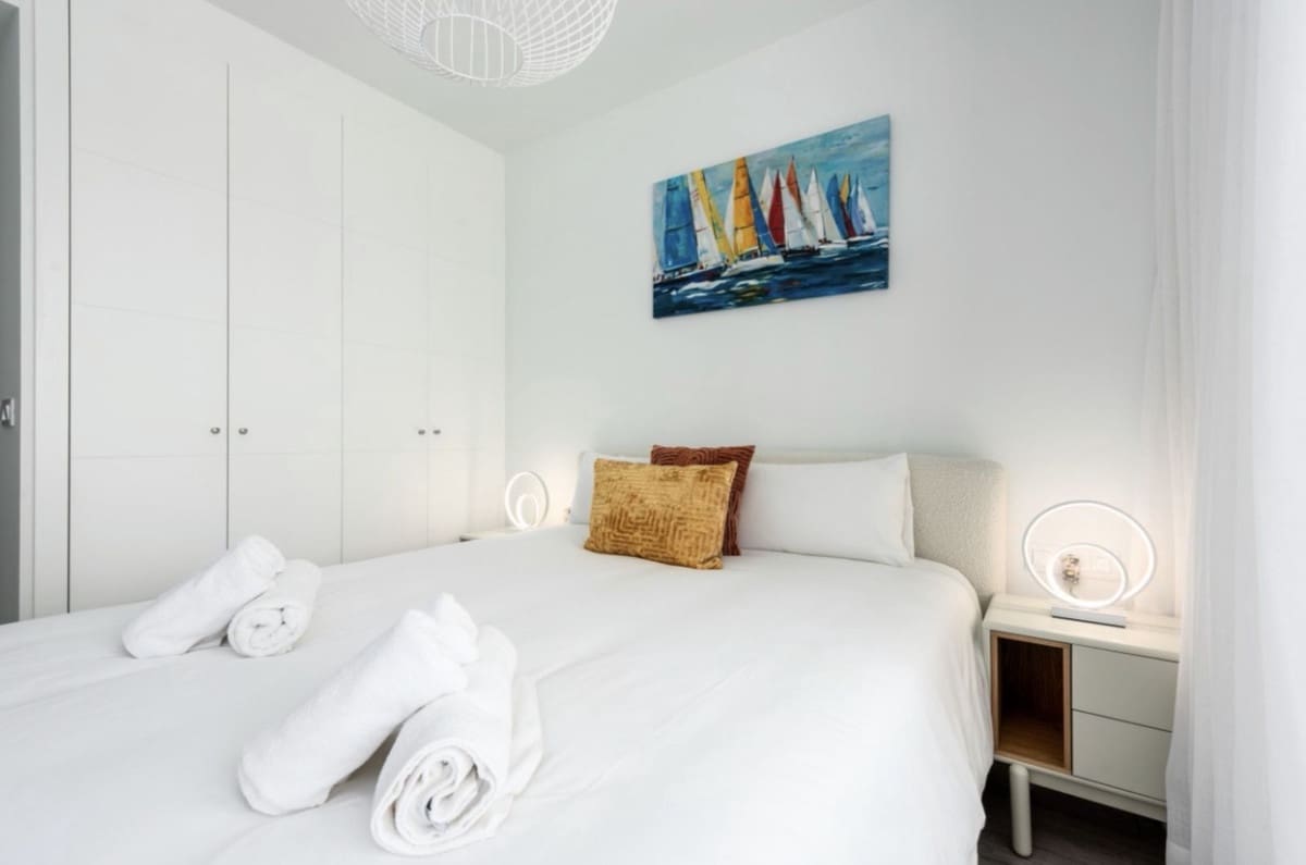 2 bedroom Apartment for sale in Manilva with pool garage - € 415,000 (Ref: 9897271)