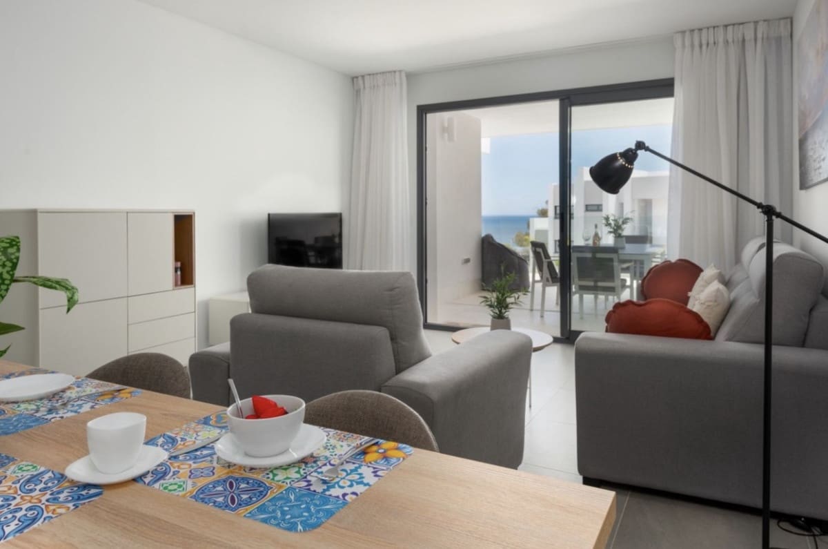 2 bedroom Apartment for sale in Manilva with pool garage - € 415,000 (Ref: 9897271)