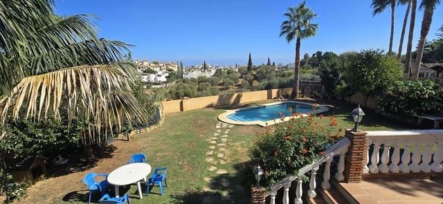 4 bedroom Villa for sale in La Sierrezuela, Mijas with pool garage - € 1,095,000 (Ref: 9897315)