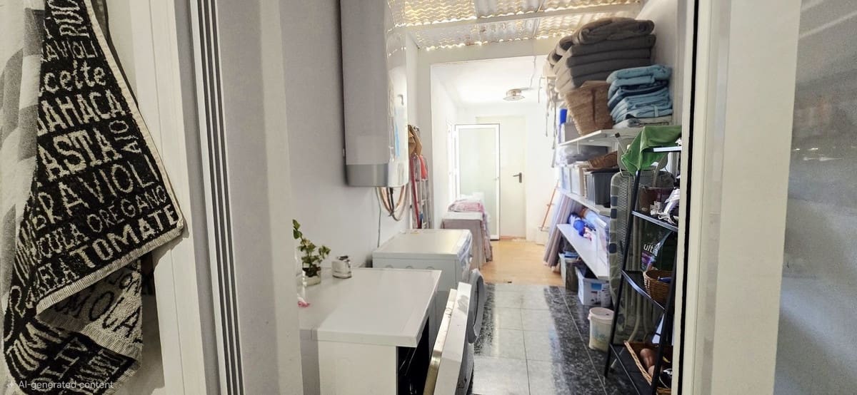 4 Zimmer Apartment zu verkaufen in Fuengirola mit Pool Garage - 450.000 € (Ref: 9897329)