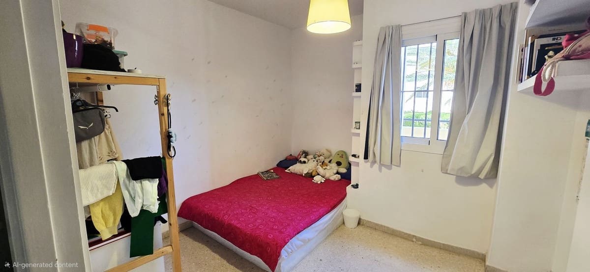 4 Zimmer Apartment zu verkaufen in Fuengirola mit Pool Garage - 450.000 € (Ref: 9897329)