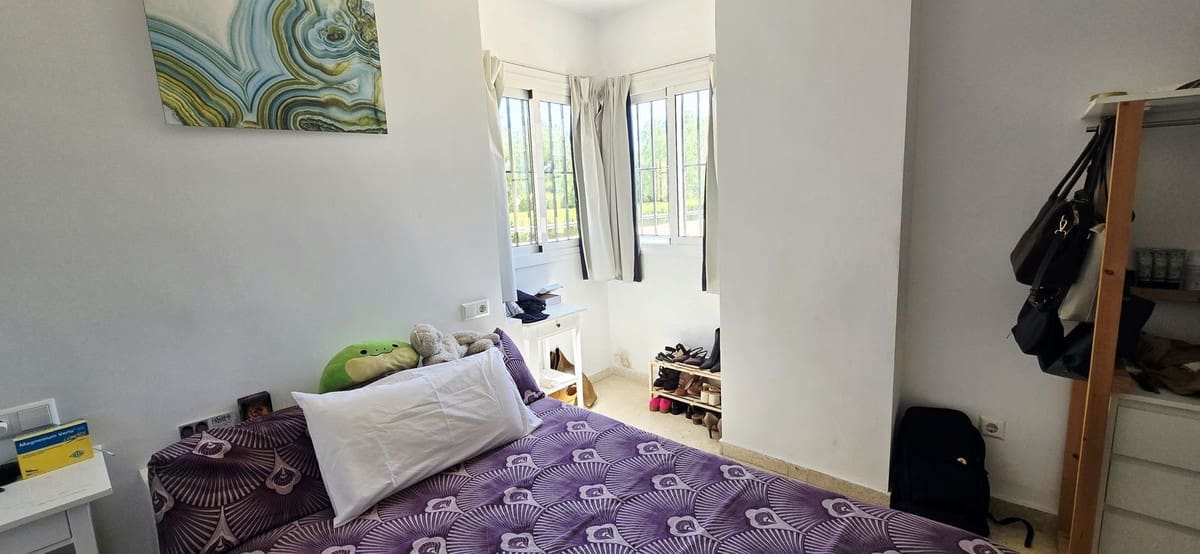 4 Zimmer Apartment zu verkaufen in Fuengirola mit Pool Garage - 450.000 € (Ref: 9897329)
