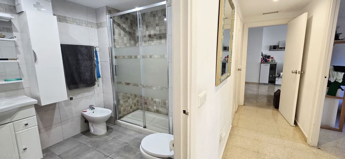 4 Zimmer Apartment zu verkaufen in Fuengirola mit Pool Garage - 450.000 € (Ref: 9897329)