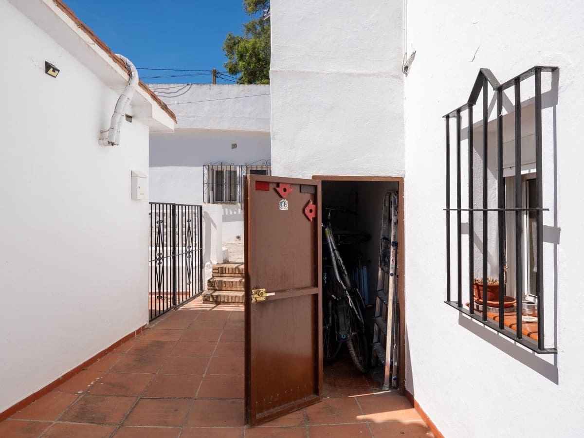 2 sovrum Lägenhet till salu i Elviria - 290 000 € (Ref: 9901625)