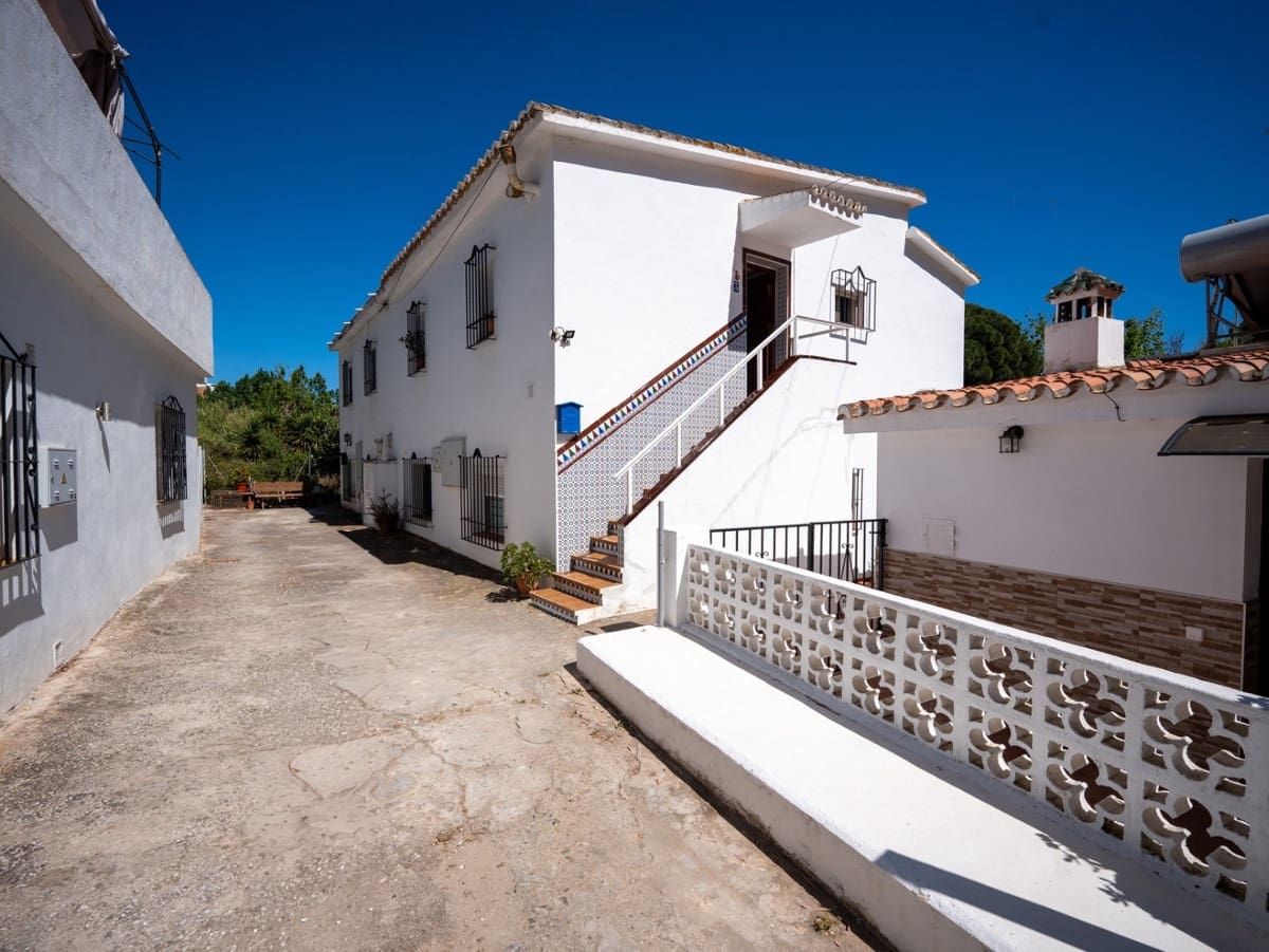 2 sovrum Lägenhet till salu i Elviria - 290 000 € (Ref: 9901625)