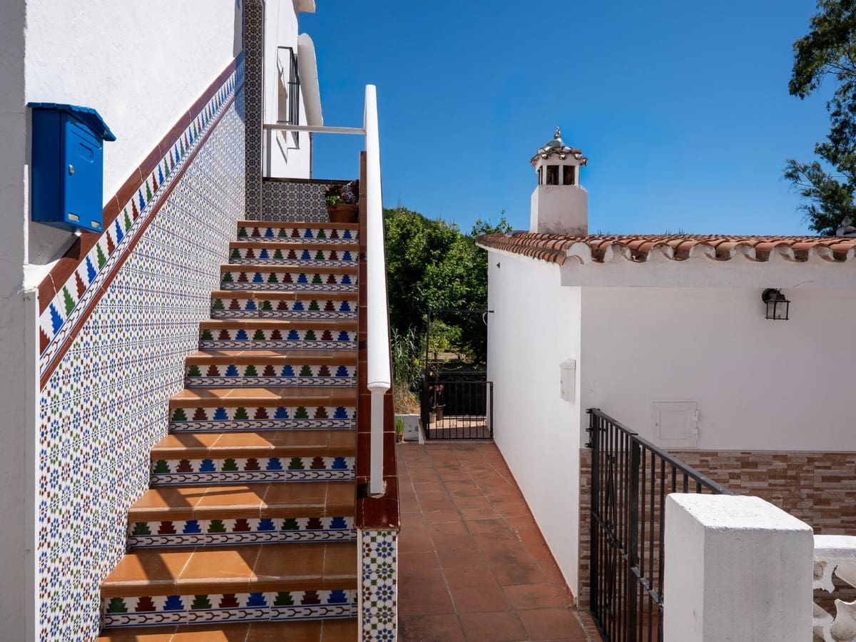2 sovrum Lägenhet till salu i Elviria - 290 000 € (Ref: 9901625)