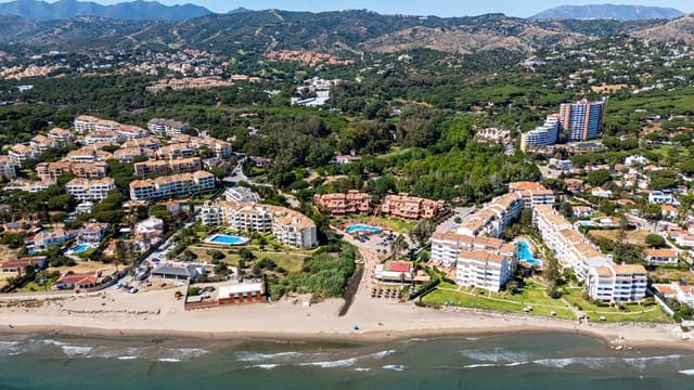 2 sovrum Lägenhet till salu i Elviria, Marbella - 290 000 € (Ref: 9901625)