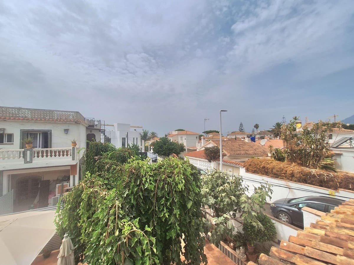 3 Zimmer Villa zu verkaufen in Costabella - 639.000 € (Ref: 9902062)