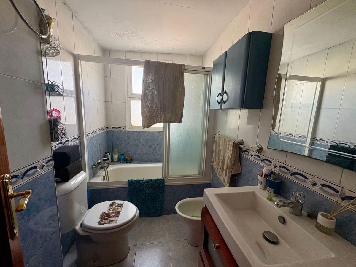 3 bedroom Apartment for sale in Las Lagunas de Mijas with pool garage - € 320,000 (Ref: 9902177)