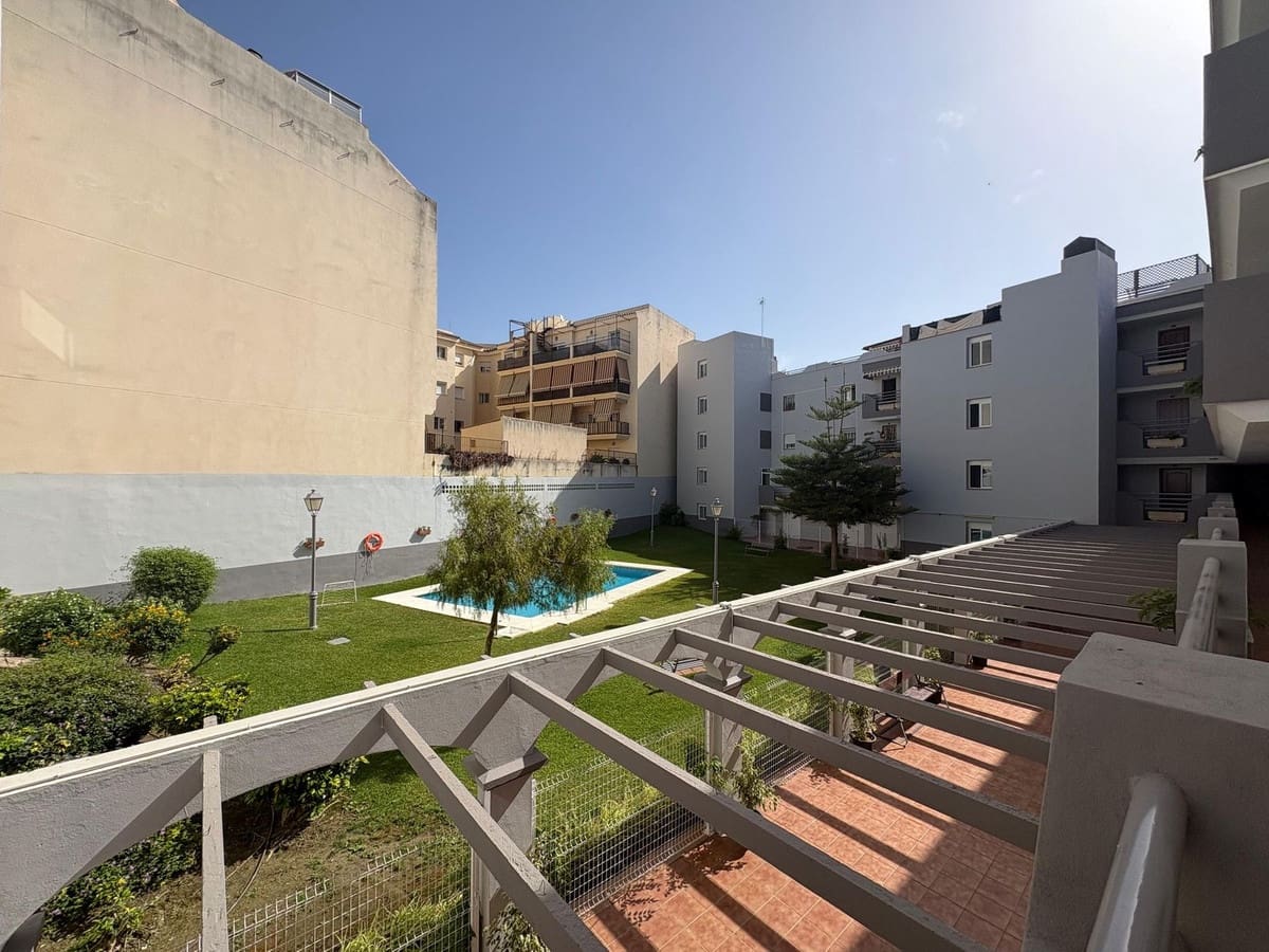 3 bedroom Apartment for sale in Las Lagunas de Mijas with pool garage - € 320,000 (Ref: 9902177)