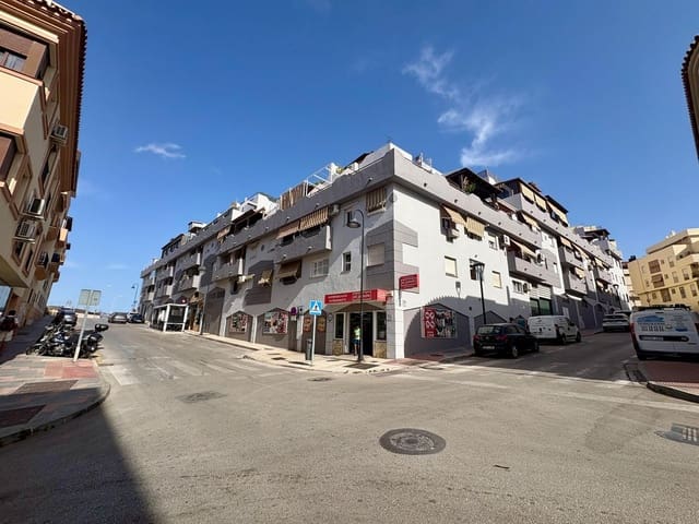3 bedroom Apartment for sale in Las Lagunas de Mijas, Mijas with pool garage - € 320,000 (Ref: 9902177)