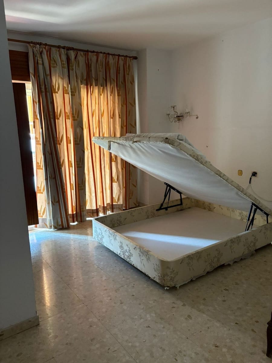 Apartamento de 3 habitaciones en Fuengirola en venta - 526.000 € (Ref: 9904677)