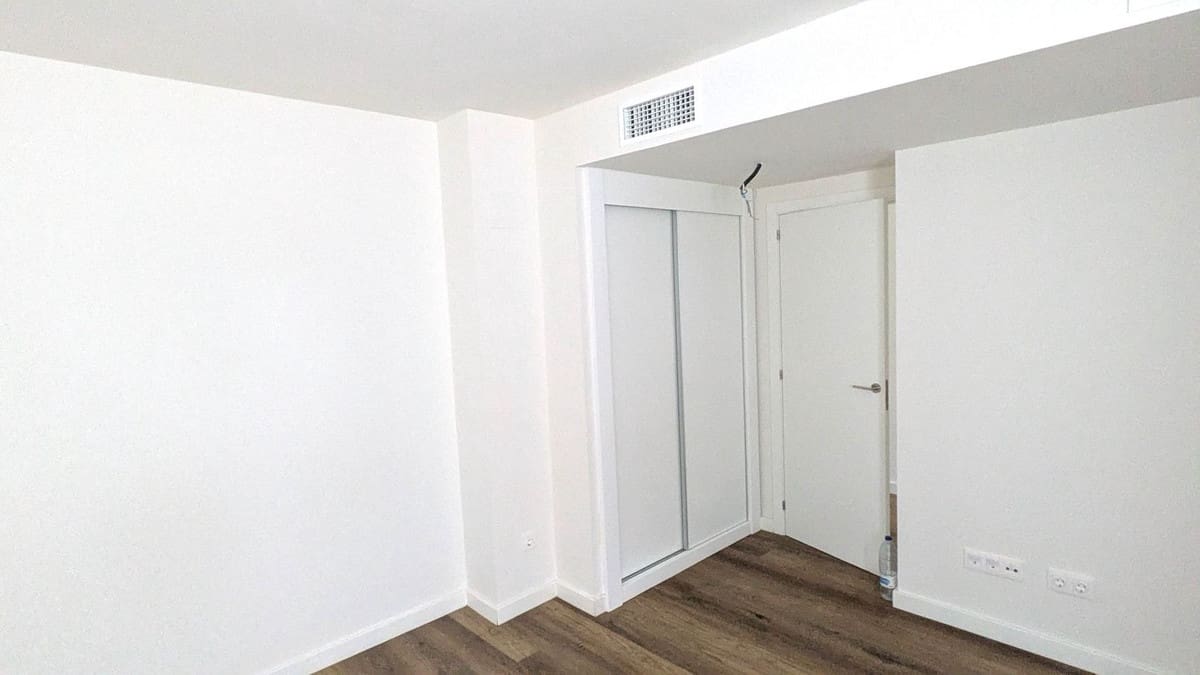 2 sovrum Lägenhet till salu i Fuengirola med pool garage - 339 000 € (Ref: 9904693)