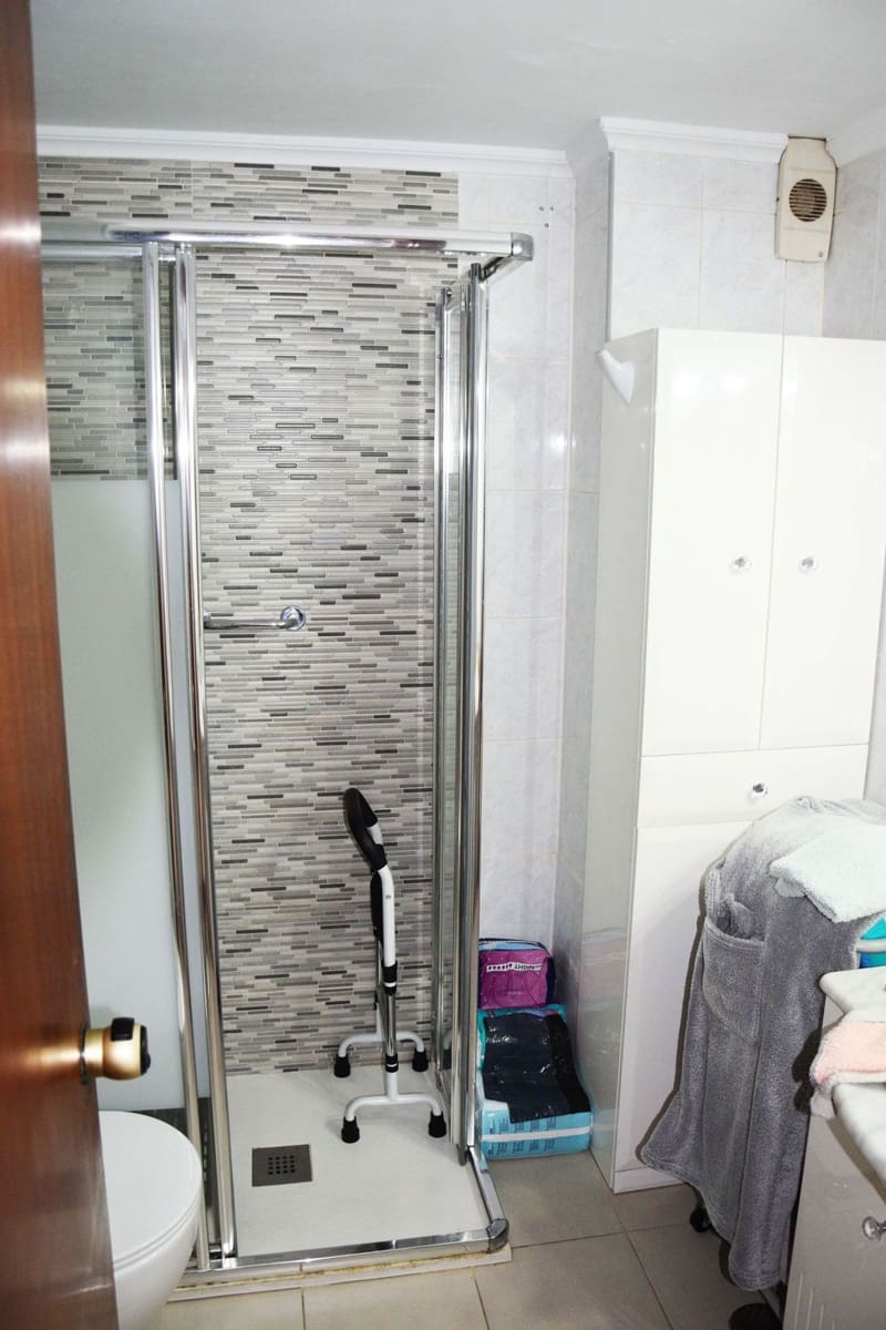 4 Zimmer Apartment zu verkaufen in Fuengirola mit Garage - 450.000 € (Ref: 9905002)