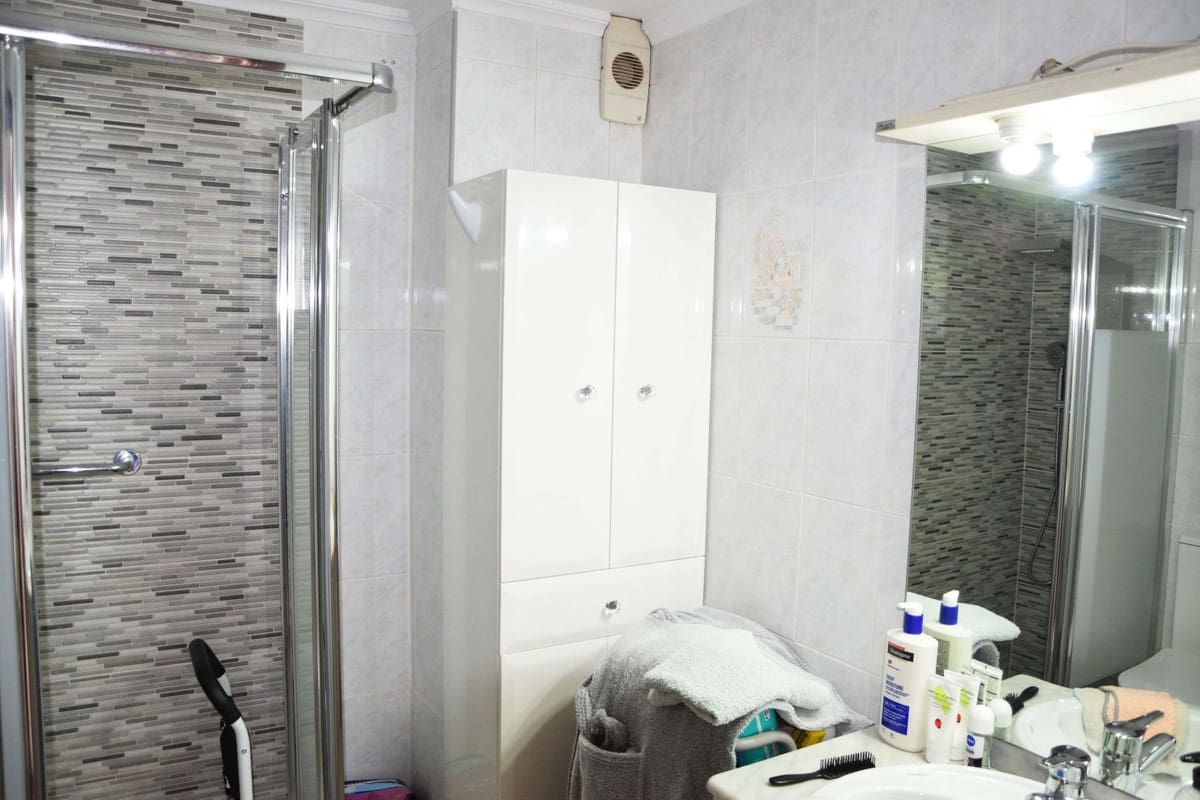 4 Zimmer Apartment zu verkaufen in Fuengirola mit Garage - 450.000 € (Ref: 9905002)