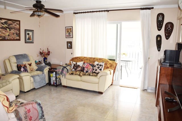 4 Zimmer Apartment zu verkaufen in Fuengirola mit Garage - 450.000 € (Ref: 9905002)