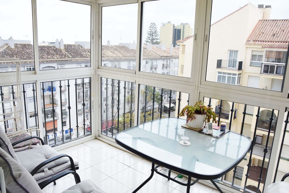 4 Zimmer Apartment zu verkaufen in Fuengirola mit Garage - 450.000 € (Ref: 9905002)