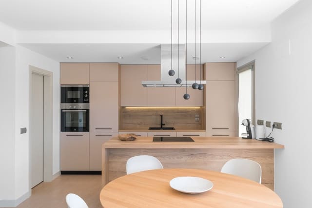 Ático de 3 habitaciones en La Cala Golf - Lagar Martell, Mijas en venta con piscina garaje - 655.000 € (Ref: 9908293)