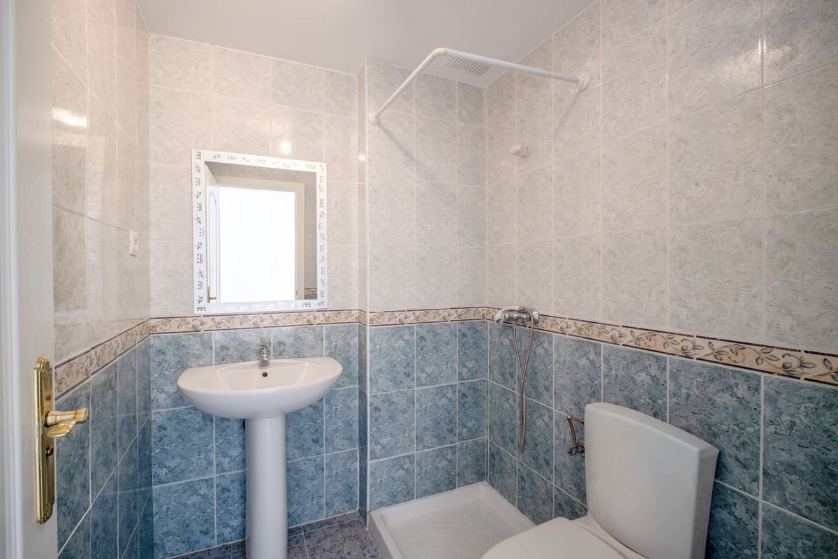 2 Zimmer Penthouse zu verkaufen in Torrequebrada mit Pool Garage - 498.000 € (Ref: 9908295)