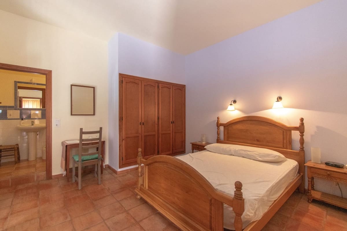 7 quarto Quinta/Casa Rural para venda em Alora com piscina garagem - 1 300 000 € (Ref: 9911597)