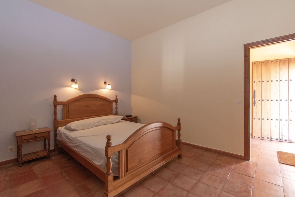 7 quarto Quinta/Casa Rural para venda em Alora com piscina garagem - 1 300 000 € (Ref: 9911597)