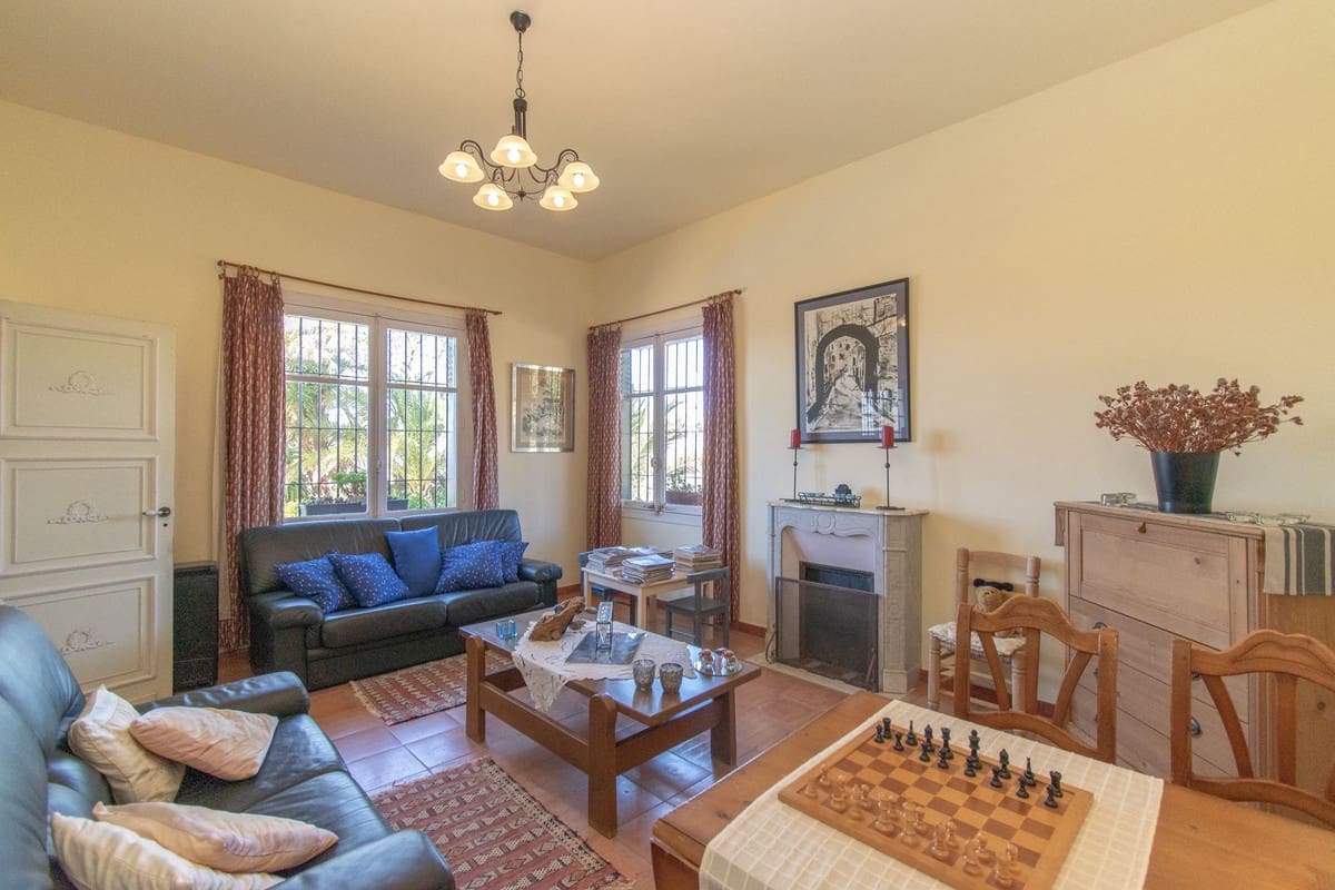 7 quarto Quinta/Casa Rural para venda em Alora com piscina garagem - 1 300 000 € (Ref: 9911597)