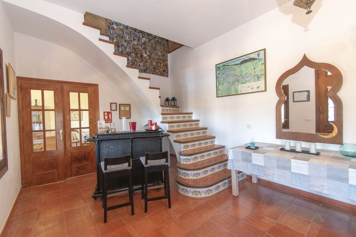 7 quarto Quinta/Casa Rural para venda em Alora com piscina garagem - 1 300 000 € (Ref: 9911597)