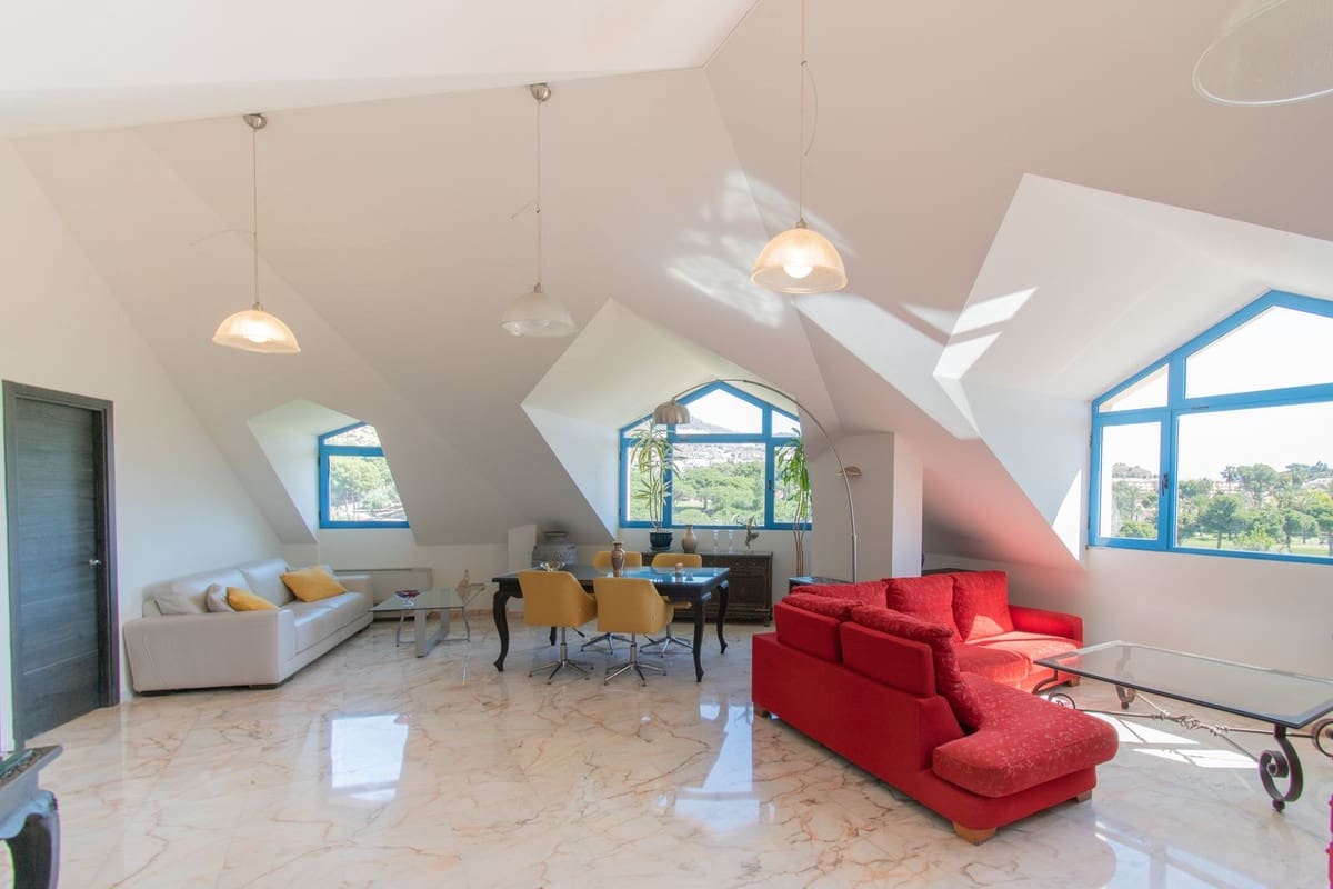5 camera da letto Attico in vendita in Torrequebrada con piscina garage - 1.049.000 € (Rif: 9913390)