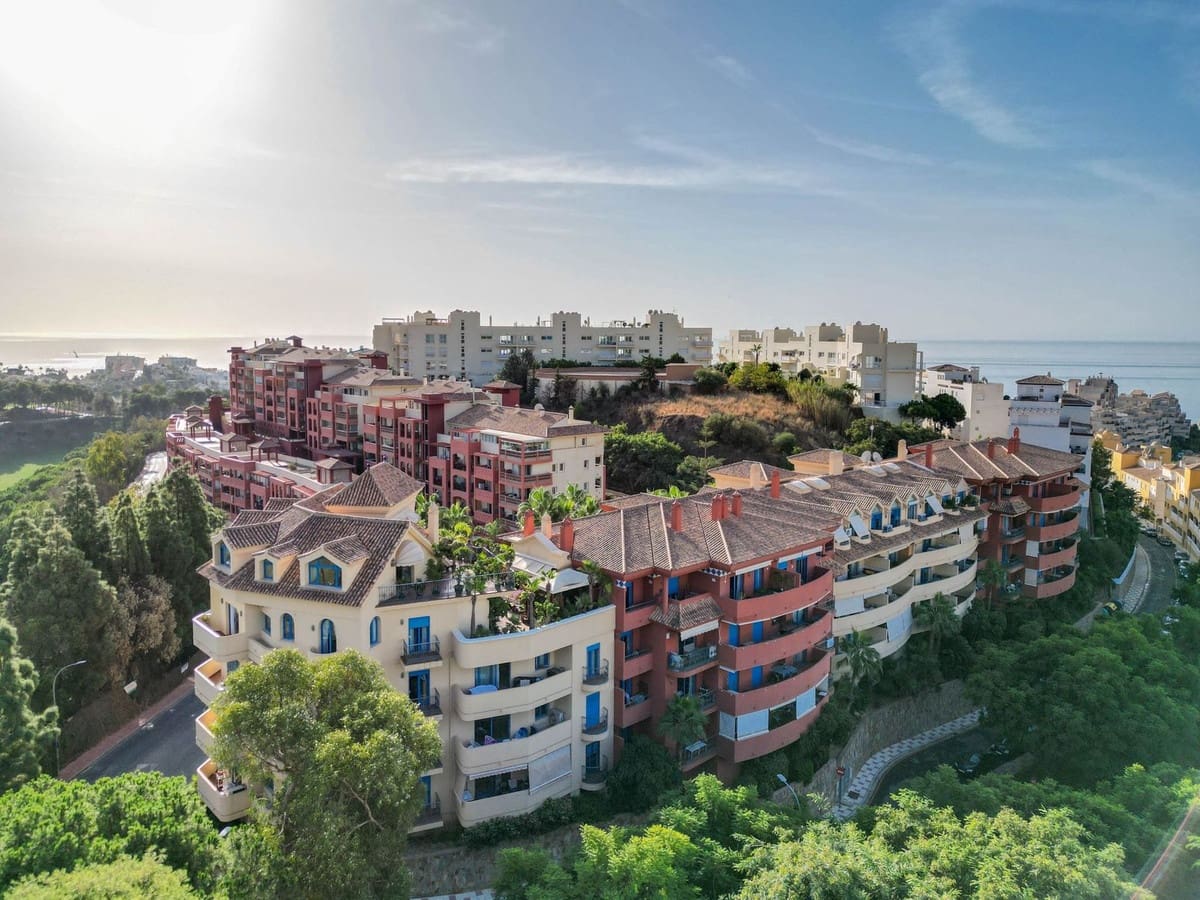 5 camera da letto Attico in vendita in Torrequebrada con piscina garage - 1.049.000 € (Rif: 9913390)