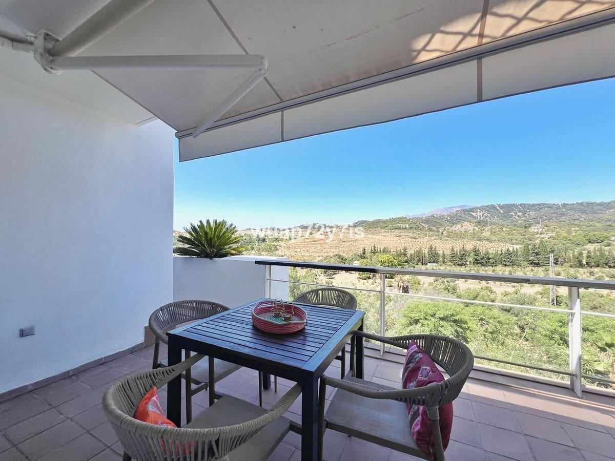 2 sypialnia Apartament na sprzedaż w Estepona z basenem garażem - 355 000 € (Ref: 9924840)