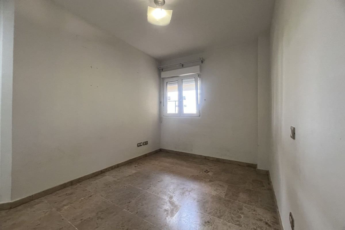 Apartamento de 2 habitaciones en Riviera del Sol en venta con piscina garaje - 350.000 € (Ref: 9924841)