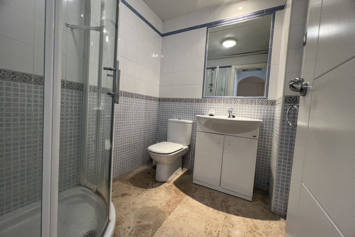 Apartamento de 2 habitaciones en Riviera del Sol en venta con piscina garaje - 350.000 € (Ref: 9924841)