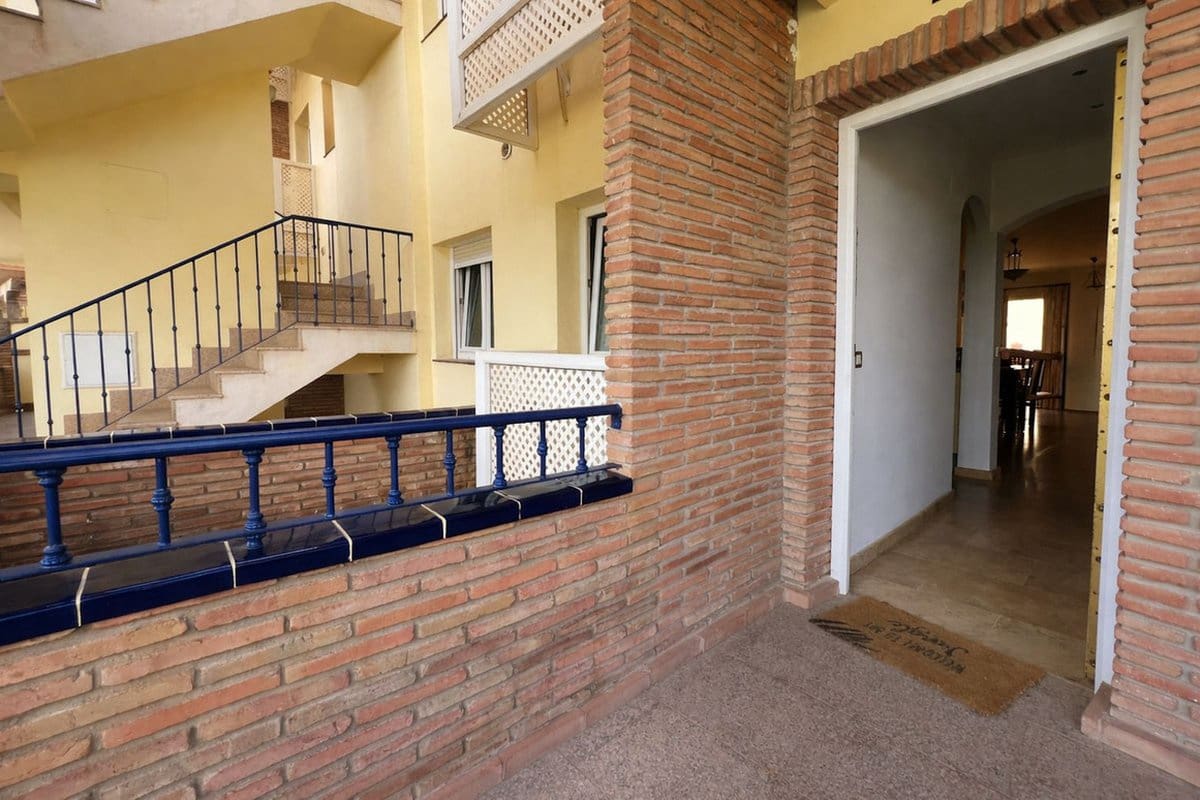 Apartamento de 2 habitaciones en Riviera del Sol en venta con piscina garaje - 350.000 € (Ref: 9924841)