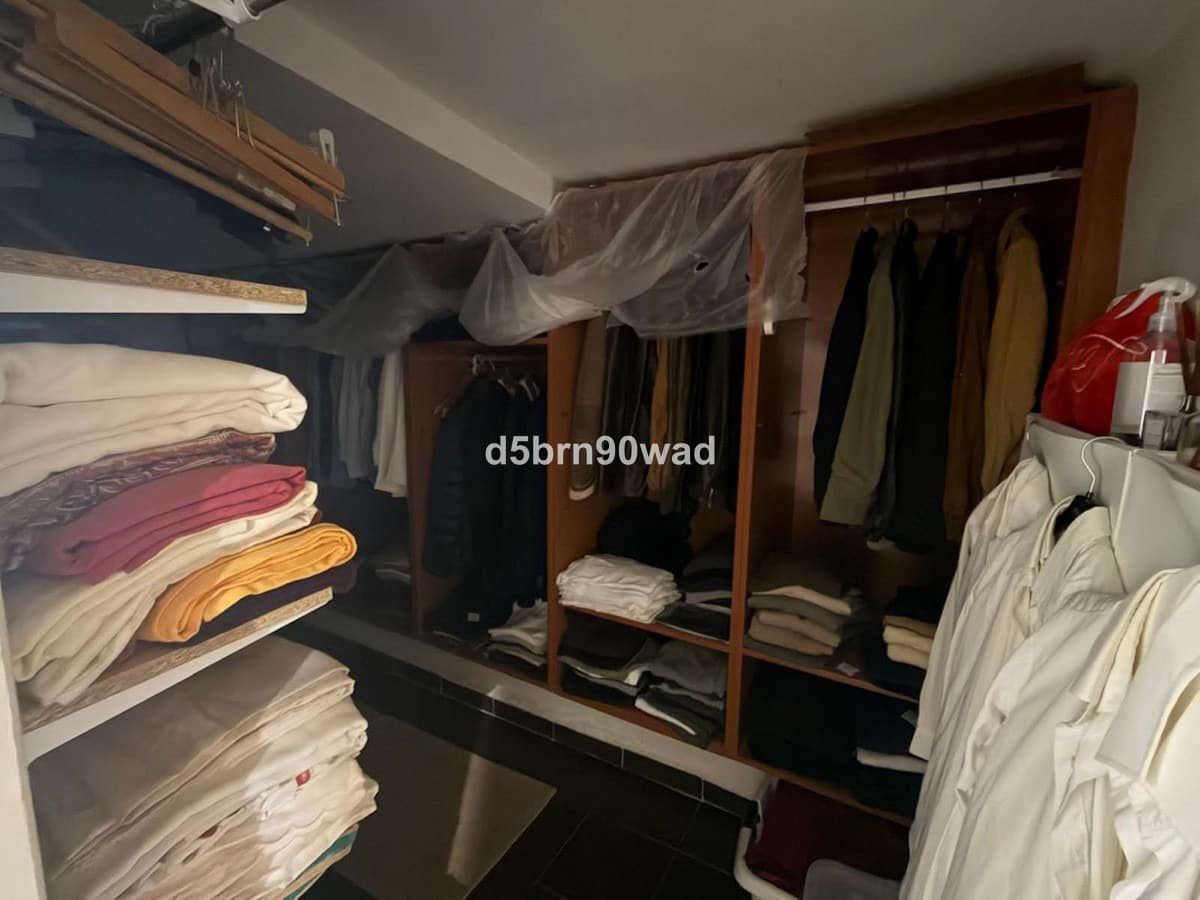 3 quarto Casa em Banda para venda em Marbella com piscina - 700 000 € (Ref: 9936625)