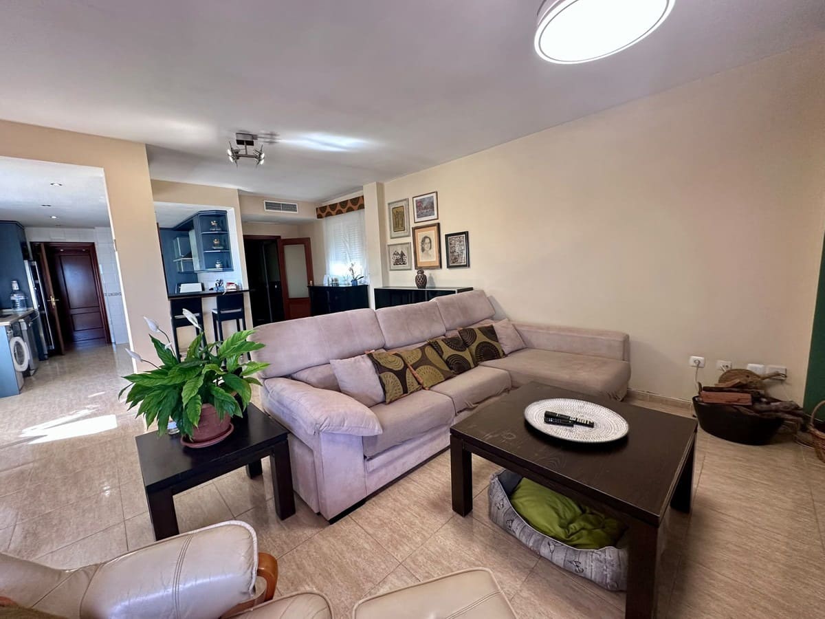 Ático de 3 habitaciones en San Pedro de Alcantara en venta con garaje - 675.000 € (Ref: 9936627)