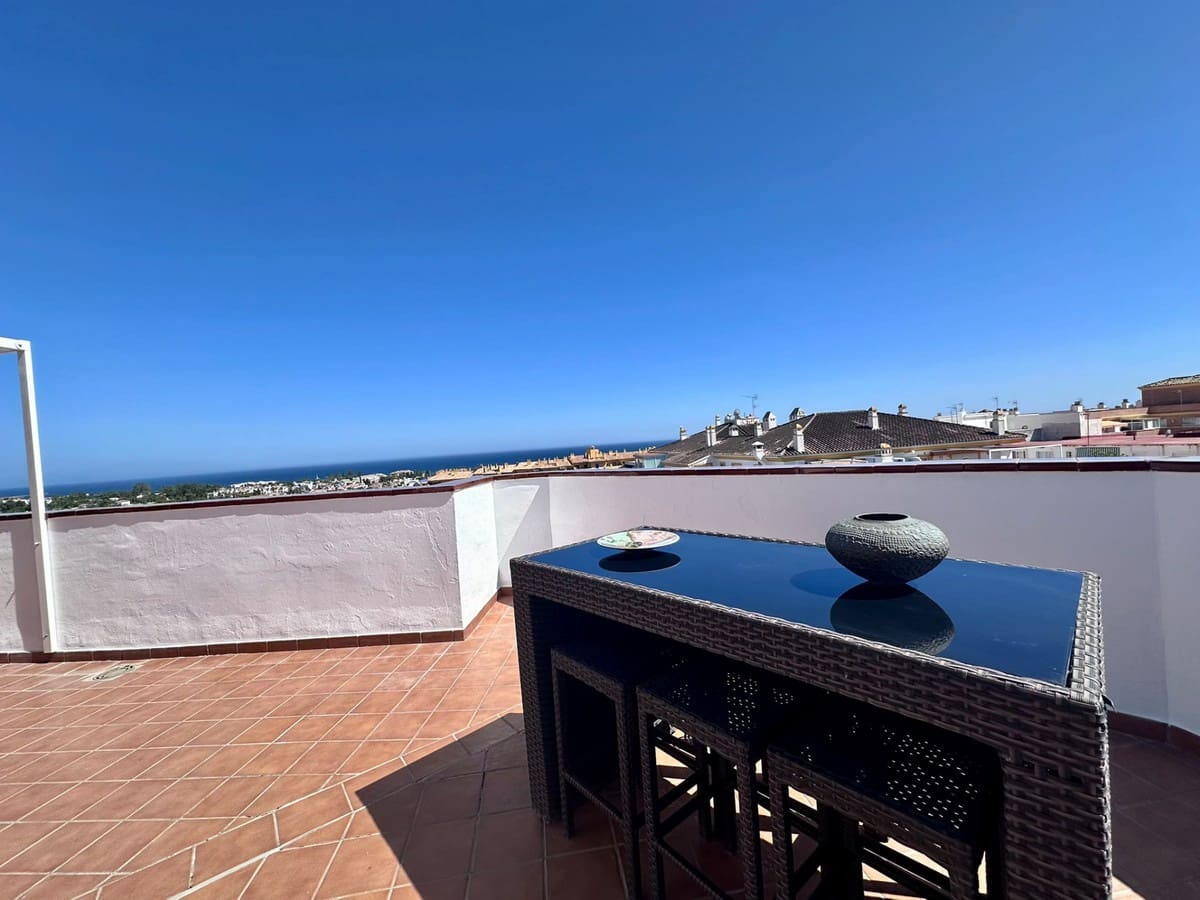 Ático de 3 habitaciones en San Pedro de Alcantara en venta con garaje - 675.000 € (Ref: 9936627)