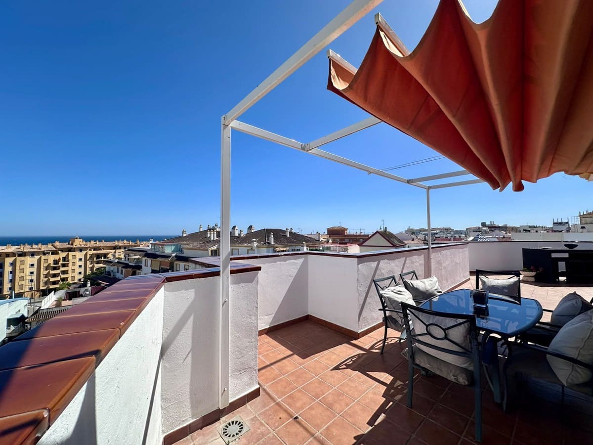 Ático de 3 habitaciones en San Pedro de Alcantara en venta con garaje - 675.000 € (Ref: 9936627)
