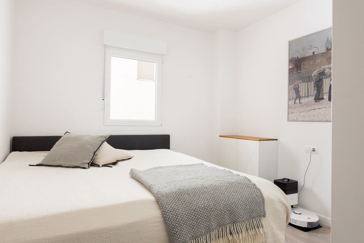 3 soverom Leilighet til salgs i Nueva Andalucia med svømmebasseng garasje - € 415 000 (Ref: 9936628)