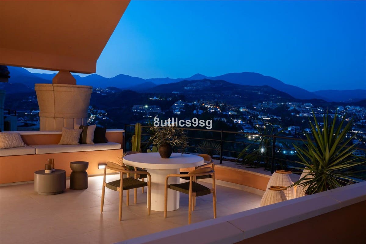 3 camera da letto Attico in vendita in Nueva Andalucia con piscina garage - 2.695.000 € (Rif: 9936648)