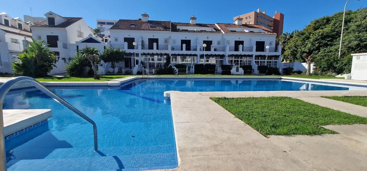 3 quarto Apartamento para venda em Fuengirola com piscina garagem - 550 000 € (Ref: 9936669)